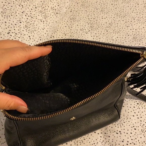 Great size Kate Spade crossbody - Picture 6 of 6